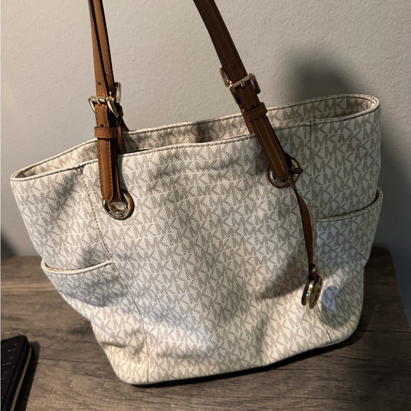 Michael Kors Handbags - Michael Kors Cream and Tan Structured Tote